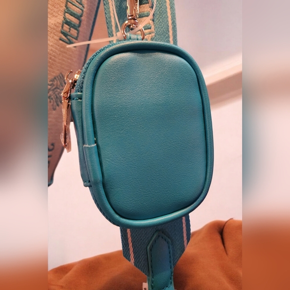 STEVE MADDEN BWEBBER STRAW SATCHEL CROSSBODY BAG W AIR POD CASE TEAL NWT - Picture 7 of 10